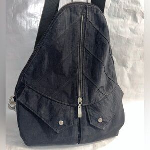Baggallini Goth Black backpack Purse Bag Adjustable Shoulder Straps